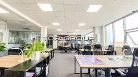 Офис 230 м2 с парковкой, видовой офис-98. Фото объекта