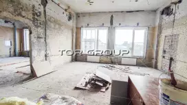 Офисный блок 400 метров на 6-ом этаже без ремонта-98. Фото объекта