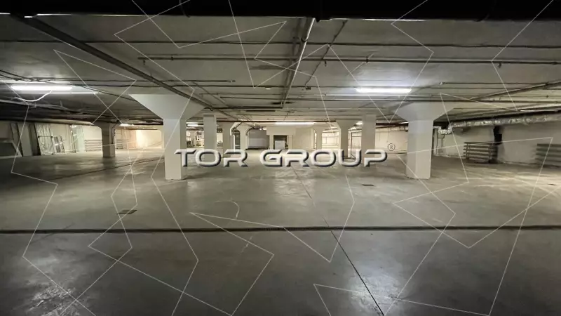 Аренда 98,4 м2 на цокольном этаже ТЦ-98. Фото объекта