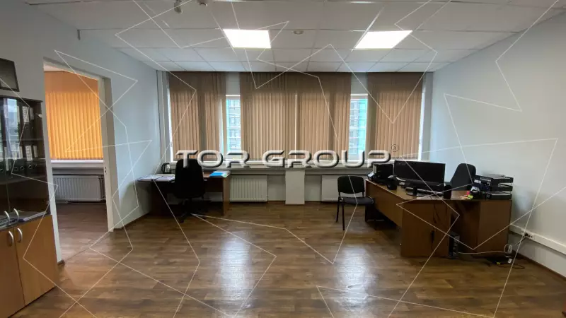 Офис 51,5 м2, 2 каб с ремонтом-98. Фото объекта