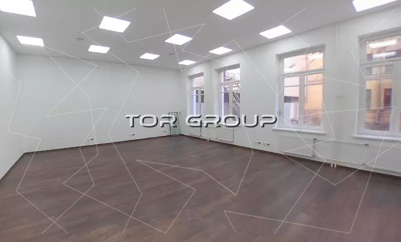 Офис 304 м2 у метро-98. Фото объекта