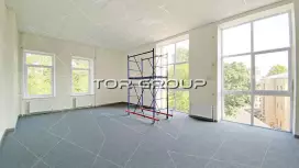 Офис 350 м2 много окон с видом на сад-98. Фото объекта