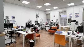 От собственника офис 292м с парковкой. КУ включены-98. Фото объекта