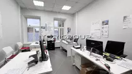 От собственника офис 292м с парковкой. КУ включены-98. Фото объекта