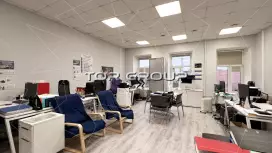 От собственника офис 292м с парковкой. КУ включены-98. Фото объекта