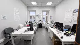 От собственника офис 292м с парковкой. КУ включены-98. Фото объекта