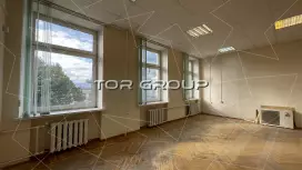 Аренда офиса 42 метра, вид на собор-98. Фото объекта