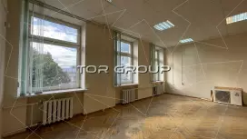 Аренда офиса 42 метра, вид на собор-98. Фото объекта