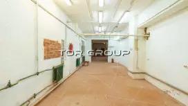 Без посредников. 267 метров, 1 этаж, 160 кВт-98. Фото объекта