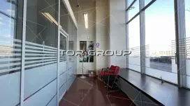 Аренда офиса 372.8 кв.метров, 1 этаж-98. Фото объекта