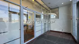 Аренда офиса 372.8 кв.метров, 1 этаж-98. Фото объекта