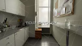 Аренда офиса 372.8 кв.метров, 1 этаж-98. Фото объекта