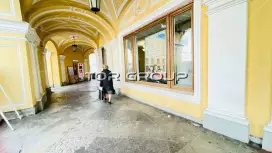 Торговое помещение 15 кв м в центре-1. Фасад фронтальная