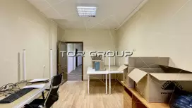 Аренда офиса 107 метров, 1 этаж-98. Фото объекта