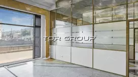 Аренда торгового помещения 592 кв.м на Московском  60-98. Фото объекта