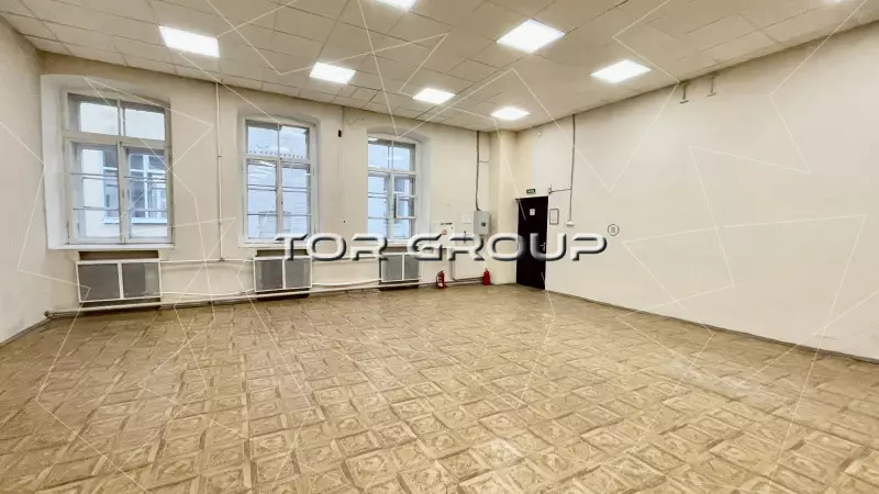 Офис 352 м2, 2 этажа-98. Фото объекта