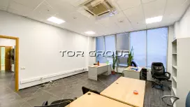 Офис 124 м2, 4 кабинета, большие окна-98. Фото объекта