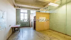 под склад / мастерскую помещение 48 м2-98. Фото объекта