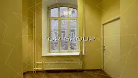 Аренда офиса 180 кв.метров, 3 этаж-98. Фото объекта