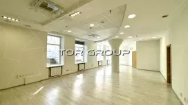 Аренда офиса с кухней 75.8 кв.м-98. Фото объекта