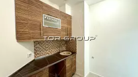 Аренда офиса с кухней 75.8 кв.м-98. Фото объекта