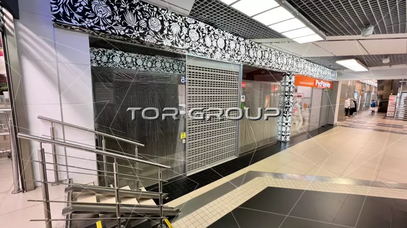 1 этаж прикассовая зона у Перекрестка-98. Фото объекта