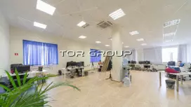 Собственник, офис 38 м2, много окон-98. Фото объекта