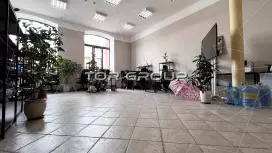 Офис 115 м2, потолок 4 м. Петроградка-98. Фото объекта