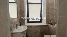 Продается 3й этаж 160 м2 в здании внутри двора-91. Места общего пользования