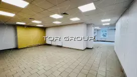 Проспект Просвещения 35, торговое 390 м2-98. Фото объекта
