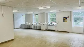 Проспект Просвещения 35, торговое 390 м2-98. Фото объекта