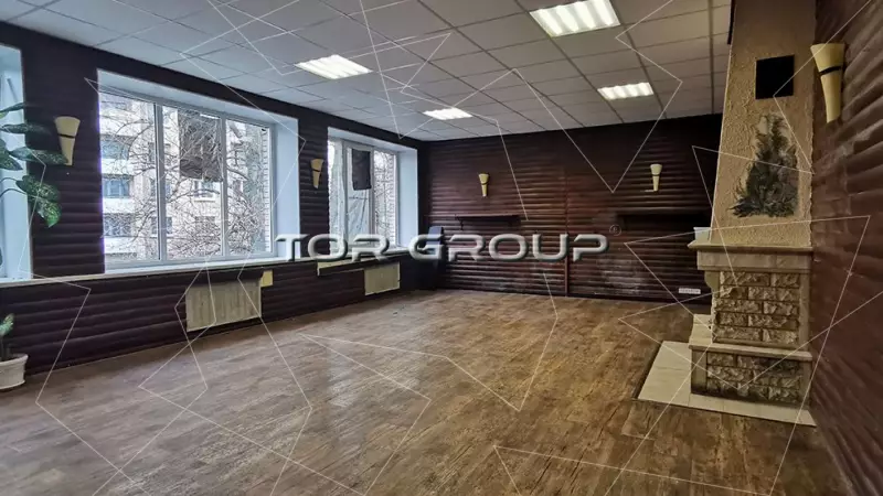 Аренда офиса 226,4 кв.метров, 2 этаж-98. Фото объекта