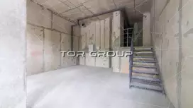Продажа двухуровневое у метро-97.Стандартное помещение