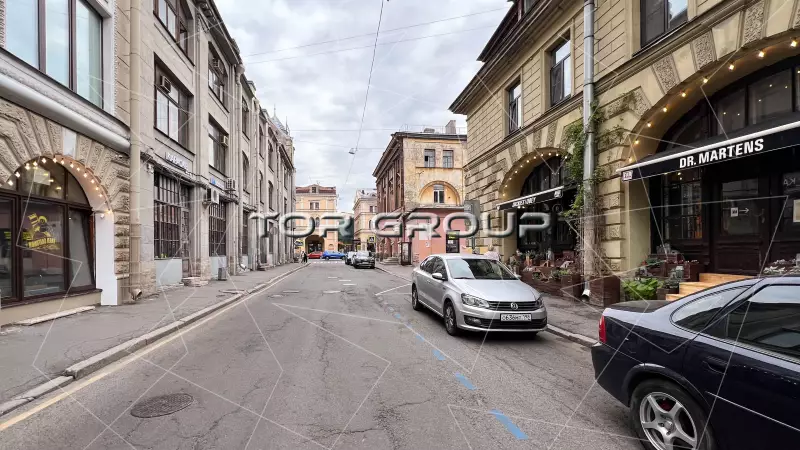 72 кв.метра в 200 м от Невского пр.-2. Фасад с угла