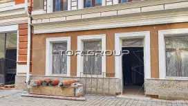 Фасадное 40,9 м2 в Центральном районе-2. Фасад с угла