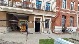 Фасадное 40,9 м2 в Центральном районе-2. Фасад с угла