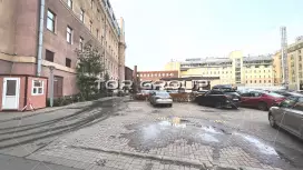 Здание 3 этажа  в 1,3 км от  м Горьковская-98. Фото объекта