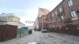 Здание 3 этажа  в 1,3 км от  м Горьковская-98. Фото объекта