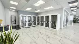 Аренда офиса 932 кв.метров, 1 этаж-98. Фото объекта