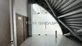 Аренда офиса 377 кв.метров, 3 этаж-98. Фото объекта