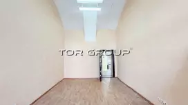 Офис 31,9 м2 от собственника. Торг.  есть 25-500м-98. Фото объекта
