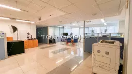 Офис 456м2 с террасой у метро на Петроградке-98. Фото объекта