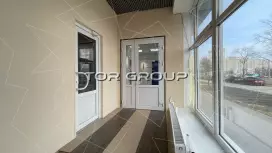 Аренда универсального помещения 90 кв.метров, 1 этаж-98. Фото объекта