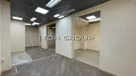 Аренда универсального помещения 90 кв.метров, 1 этаж-98. Фото объекта