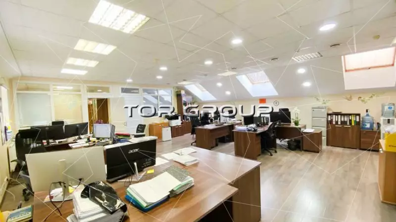 Офис 161,8 м2 в центре. класс В+-98. Фото объекта