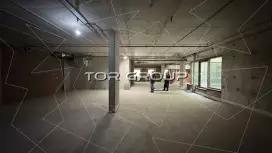 Аренда офиса 229.4 кв.м (Без ремонта)-98. Фото объекта