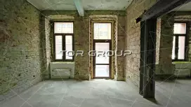 Бомбическое помещение 165,4 м&sup2;, 2 входа, 50 кВт-98. Фото объекта