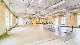 Собственник. Груз. Лифт. С/У. 408 м&sup2; Творчество-98. Фото объекта