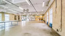 Собственник. Груз. Лифт. С/У. 408 м&sup2; Творчество-98. Фото объекта