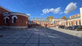 Без посредников. 456м, 1 этаж. Офис/универсальное-98. Фото объекта
